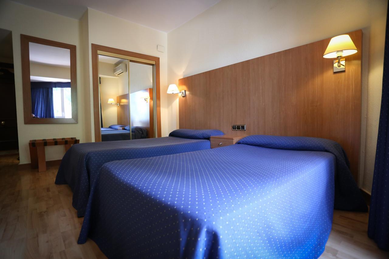 Hotel El Cisne Zaragoza Buitenkant foto
