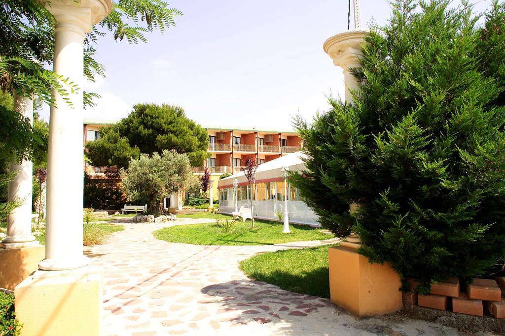 Hotel El Cisne Zaragoza Buitenkant foto